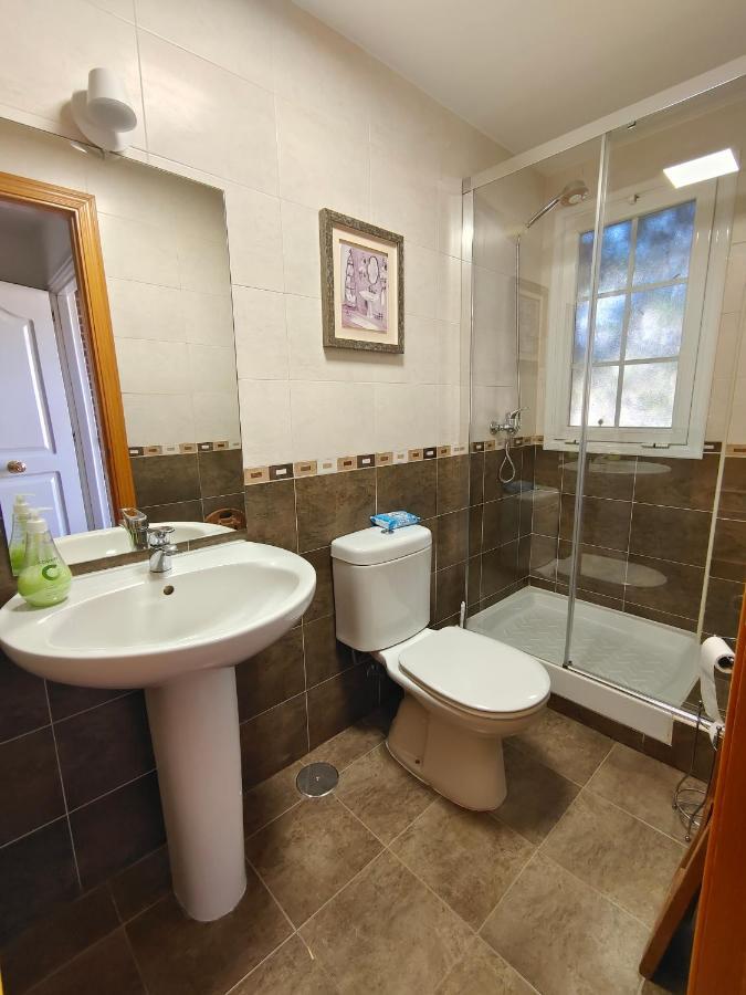 Lia Y El Pinar Guest House Olías del Rey Екстериор снимка