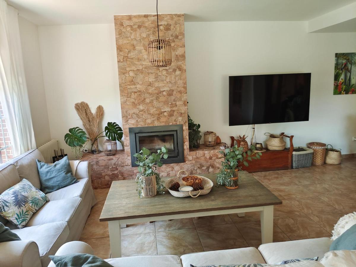 Lia Y El Pinar Guest House Olías del Rey Екстериор снимка