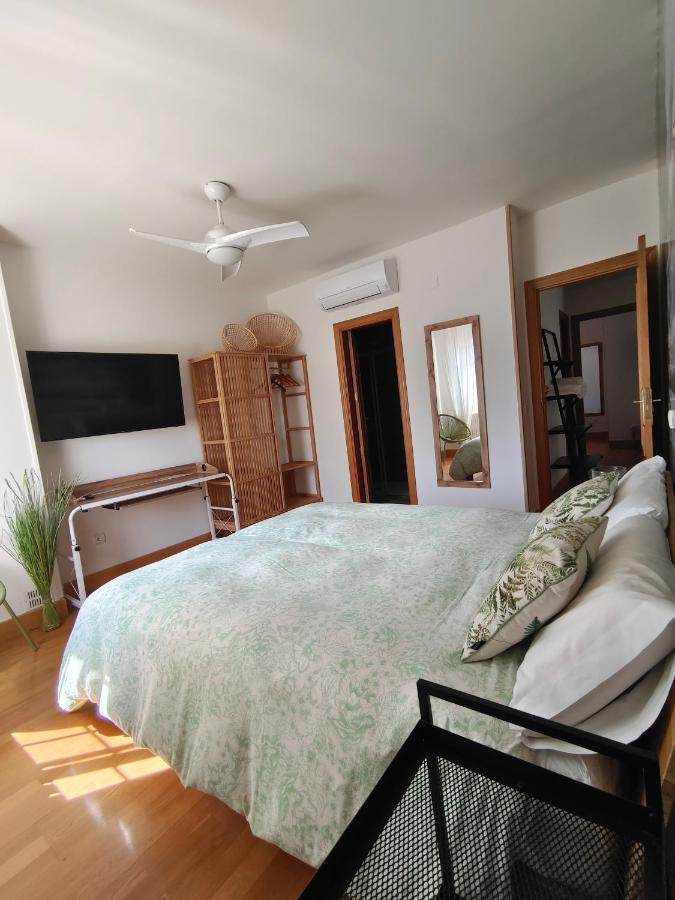 Lia Y El Pinar Guest House Olías del Rey Екстериор снимка